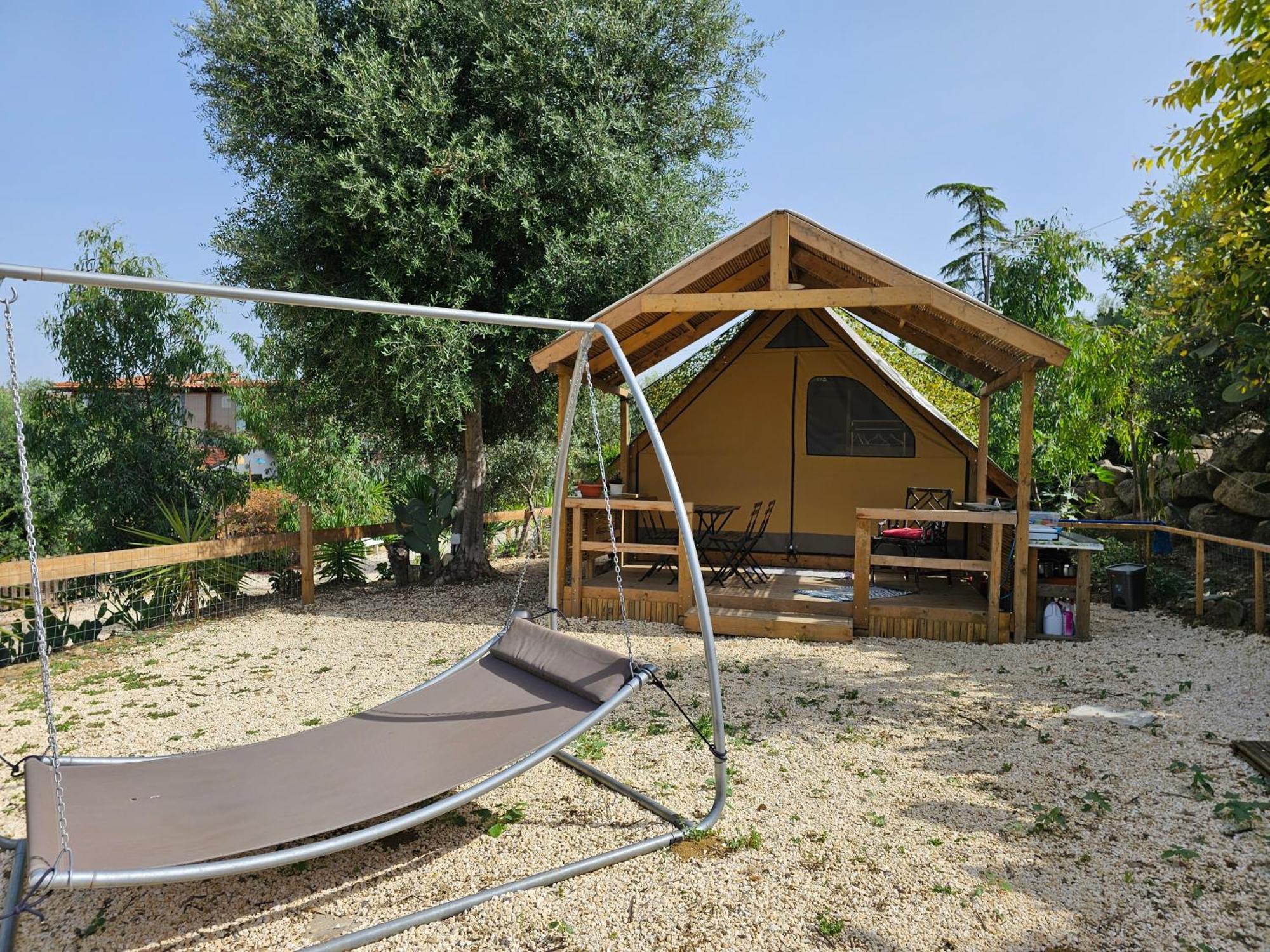 Sunset Valley Village Motta Sant' Anastasia Exterior photo